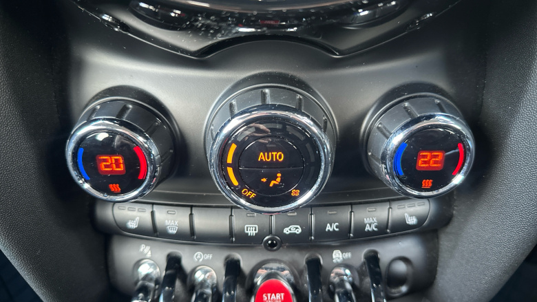 MINI Hatchback 1.5 Cooper Classic II 5dr Auto Petrol Hatchback